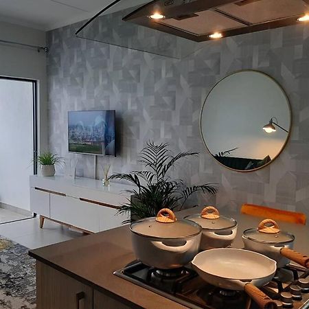 Mikeys Place On New: 2Bed2Bath No.1 With Free Wifinetflix Midrand Exterior foto